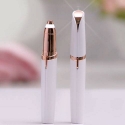 Damski-trimer-za-vezdi-Flawless-Brows-s-USB-kabel-4251