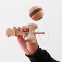 Sportna-igra-Kendama-2751