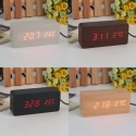 Digitalen-casovnik-s-termometr-i-alarma-imitacia-na-drvo-Wooden-Clock